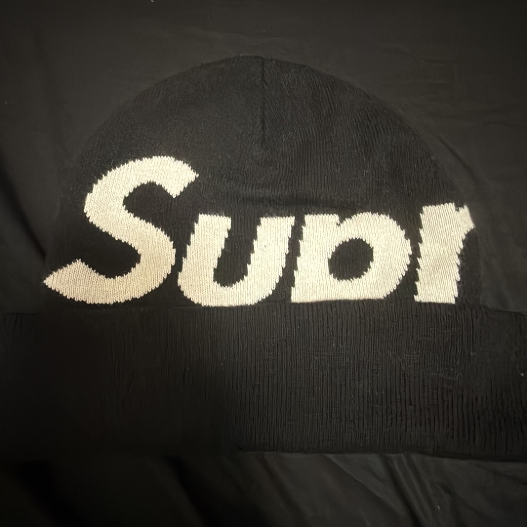 Supreme Big Logo Beanie "Black"