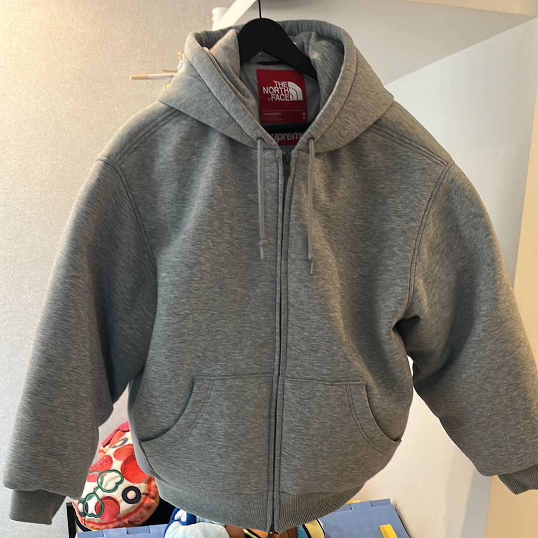 Supreme x The North Face Down Filled Zip Up Hooded Sweatshirt "Heather Grey"
