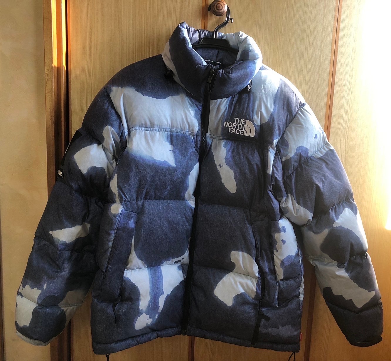 Supreme x The North Face Bleached Denim Print Nuptse Jacket "Indigo"