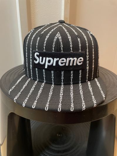 Supreme Text Stripe New Era® "Black"