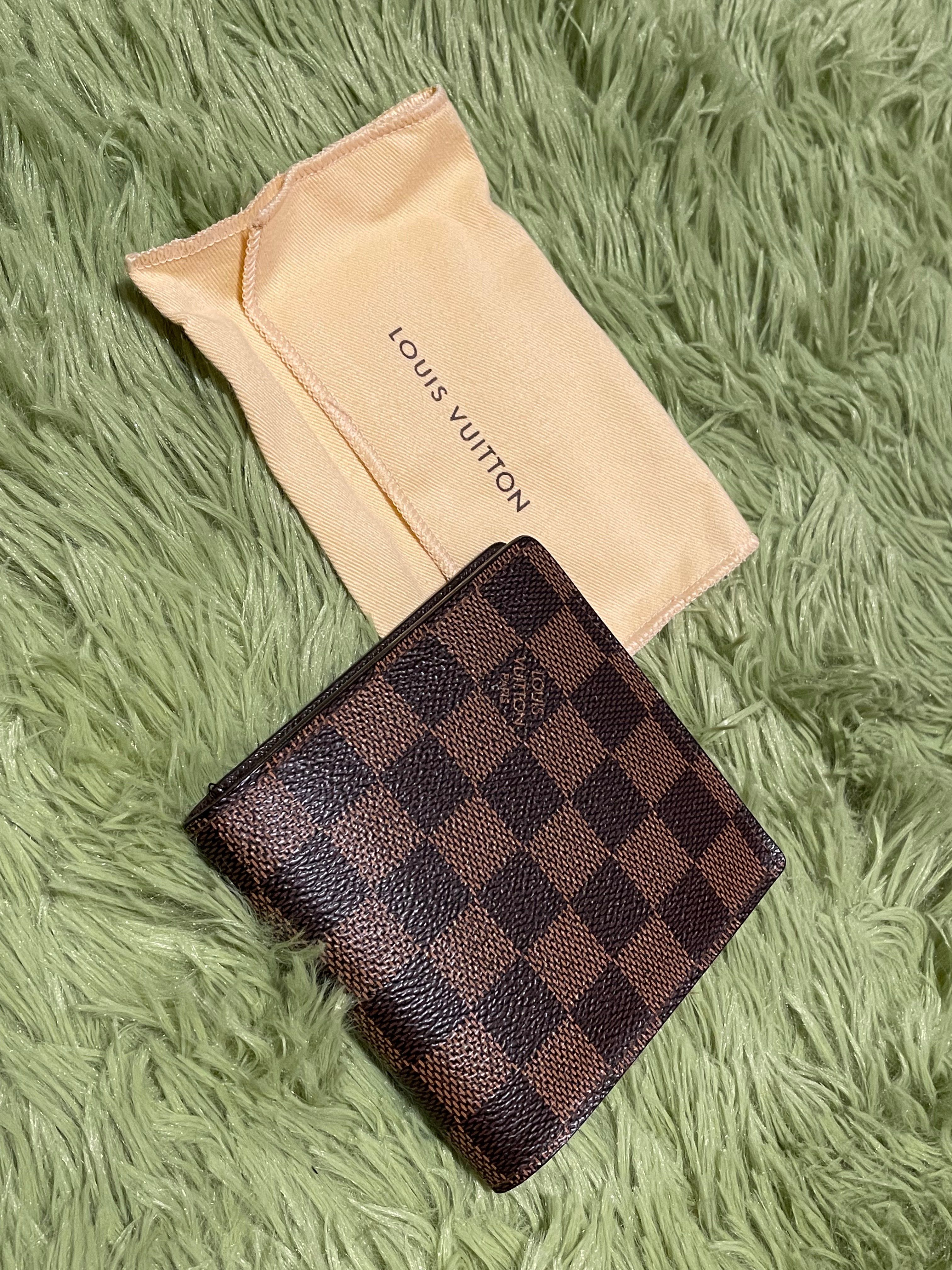 Louis Vuitton Damier Marco Wallet