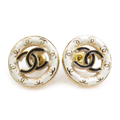シャネル CHANEL ピアス メタル ホワイト/ゴールド レディース【中古】 56745a