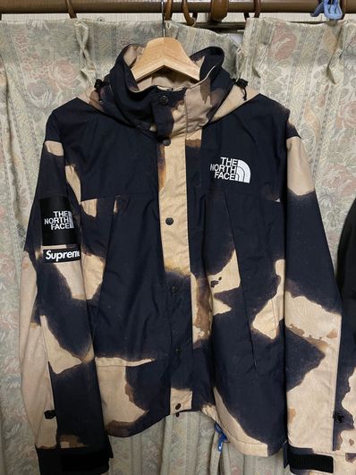 Supreme x The North Face Bleached Denim Print Mountain Jacket "Black"