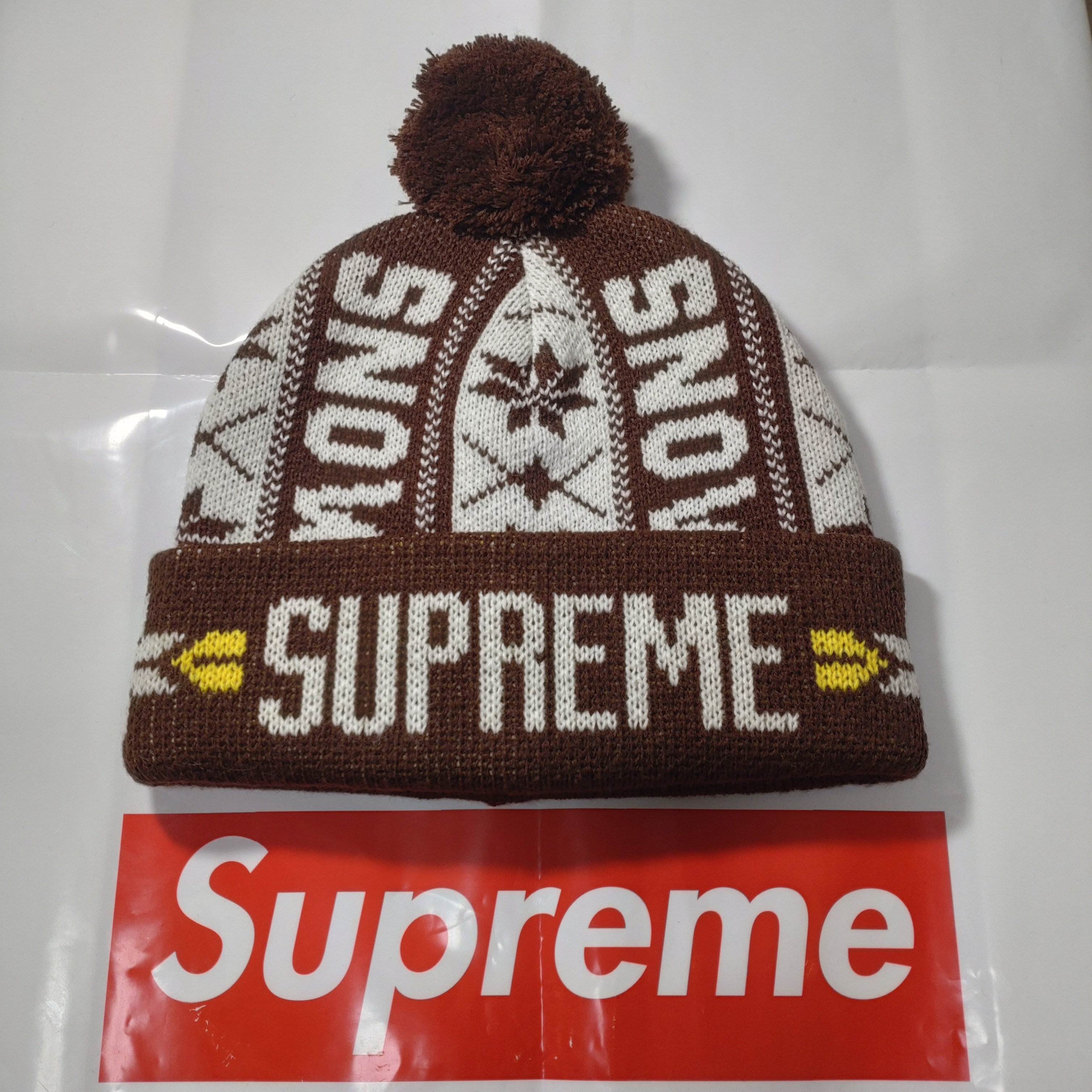 Supreme Snow Beanie "Brown"