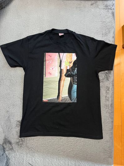 Supreme Model Tee "Black"