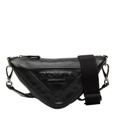 プラダ 三角ロゴプレート 斜め掛け ショルダーバッグ ブラック レザー レディース PRADA 【中古】