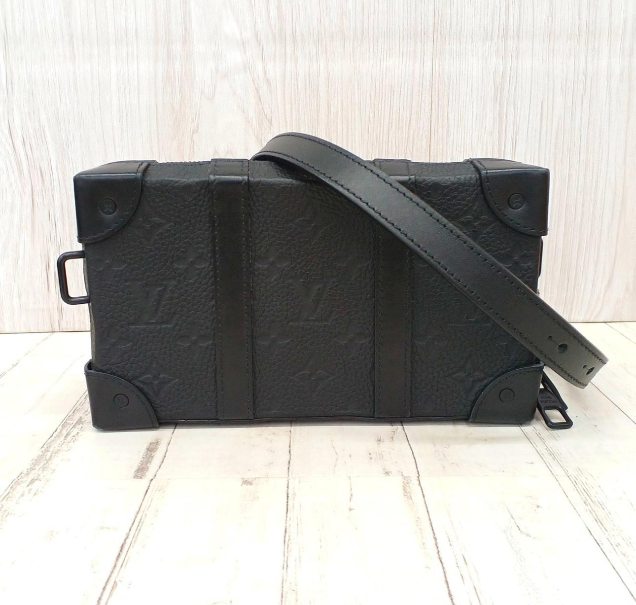 Louis Vuitton Soft Trunk Wallet Taurillon Monogram