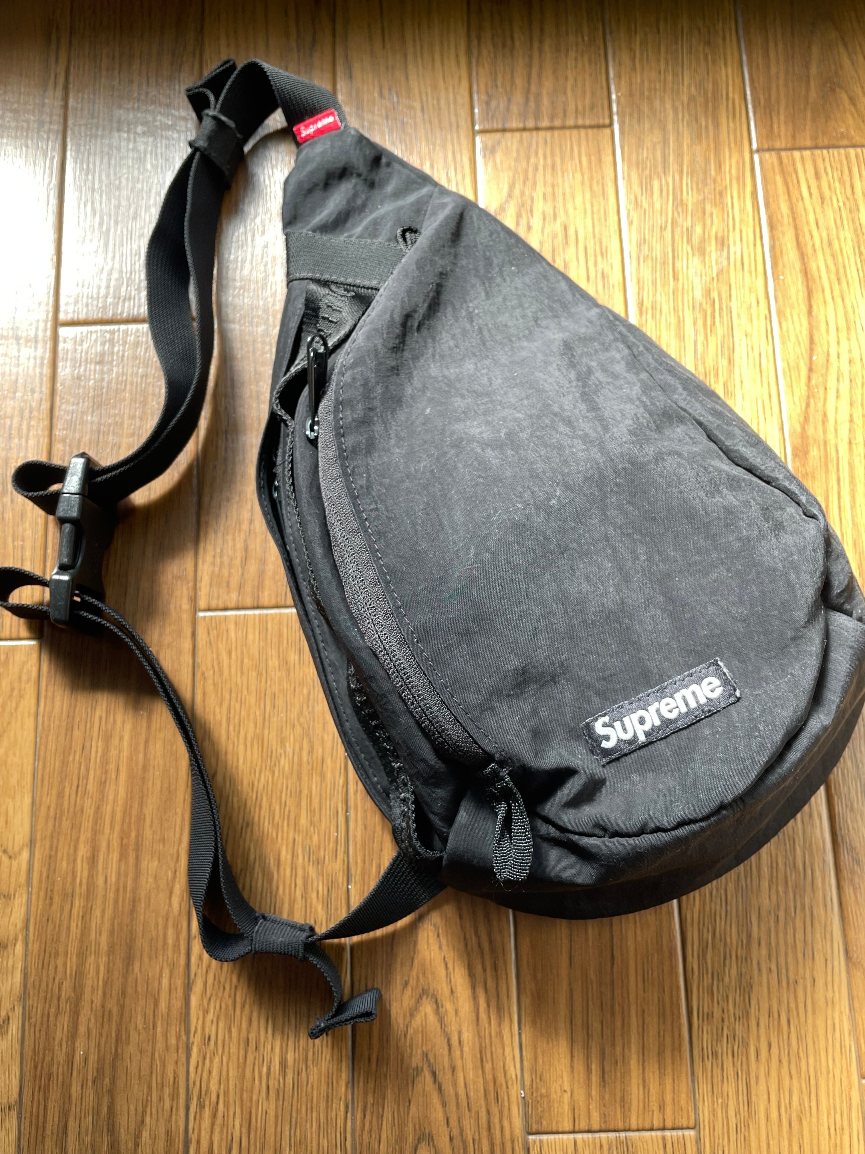Supreme 20FW Sling Bag 4L 