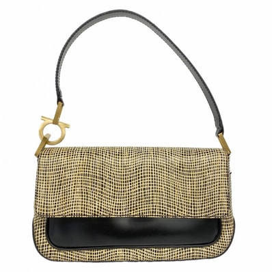 【6dd5028】サルヴァトーレフェラガモ ハンドバッグ ガンチーニ レザー ブラック ゴールド金具【中古】レディース