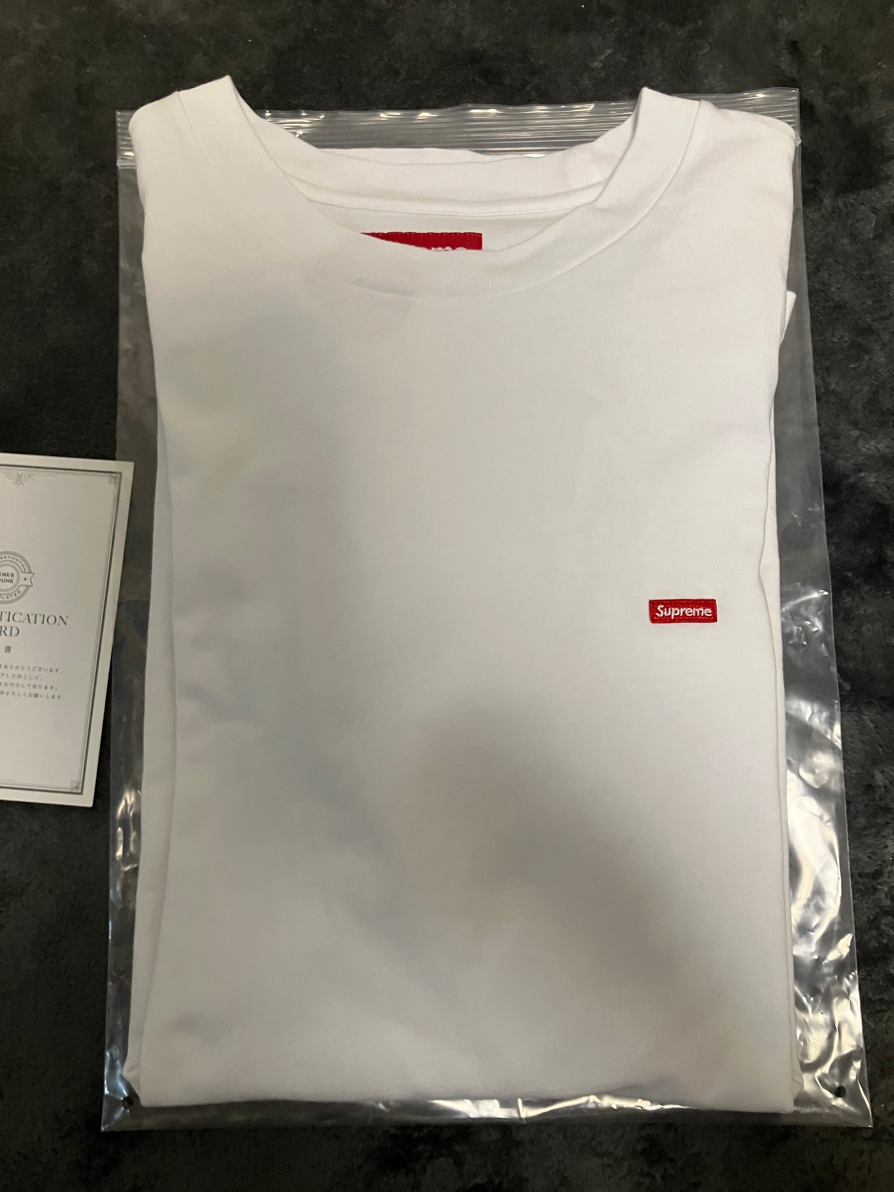 Supreme Small Box Tee 