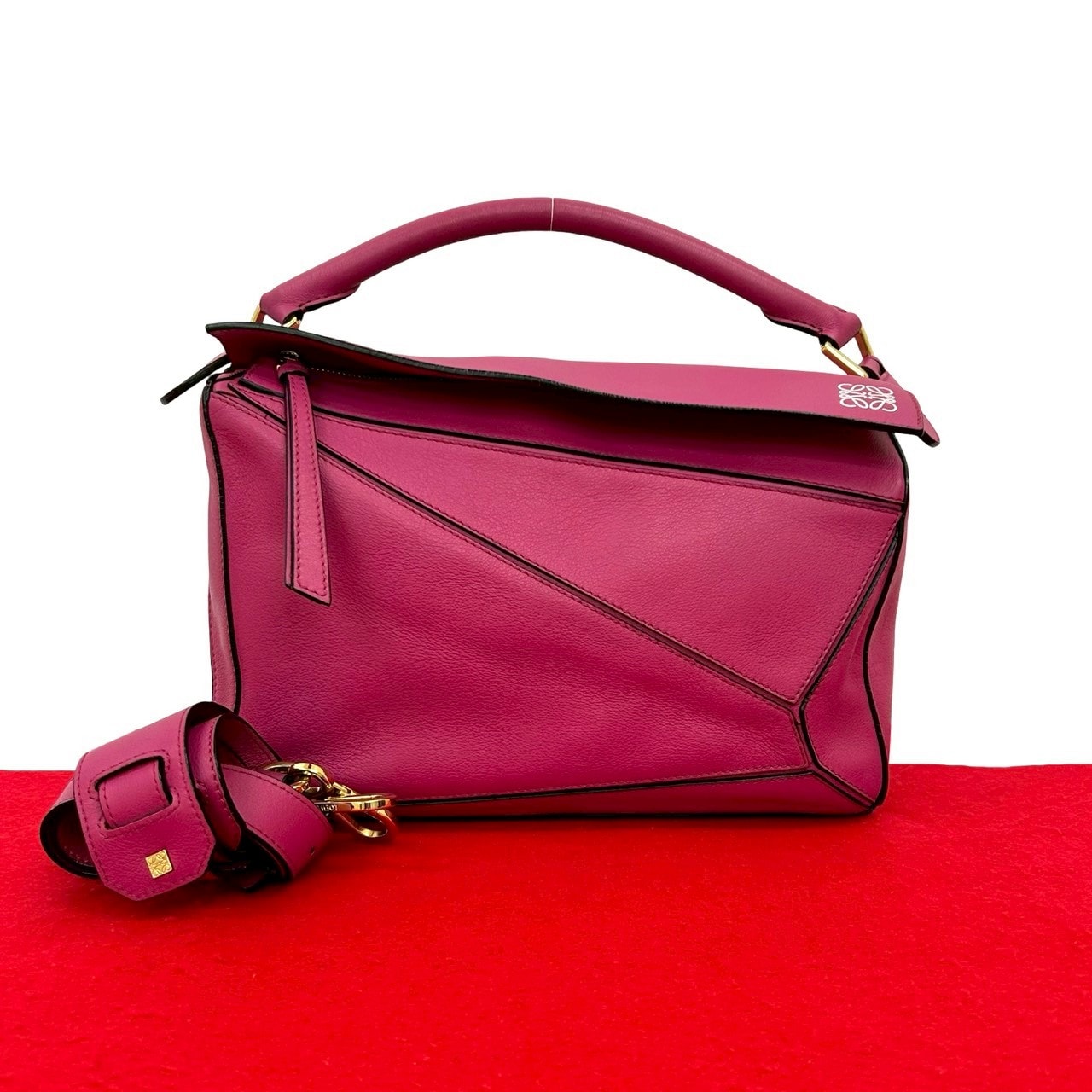 LOEWE ロエベ パズルバッグ アナグラム ロゴ レザー ショルダーバッグ ピンク
 38696