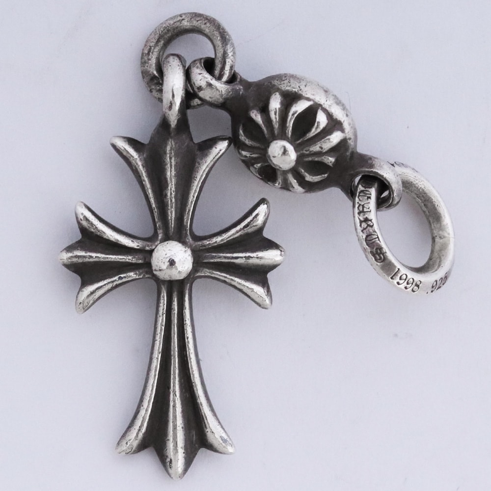 クロムハーツ 1 ボール タイニー CH クロス チャーム "シルバー"