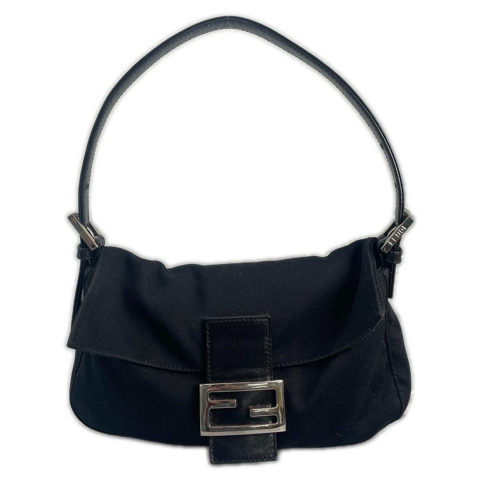 FENDI フェンディ マンマバケット ハンドバッグ サテン ブラック レディース【中古】