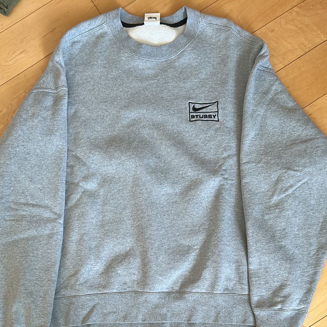 Stussy x Nike Fleece Crew (US Size) "Grey" DO9337-063