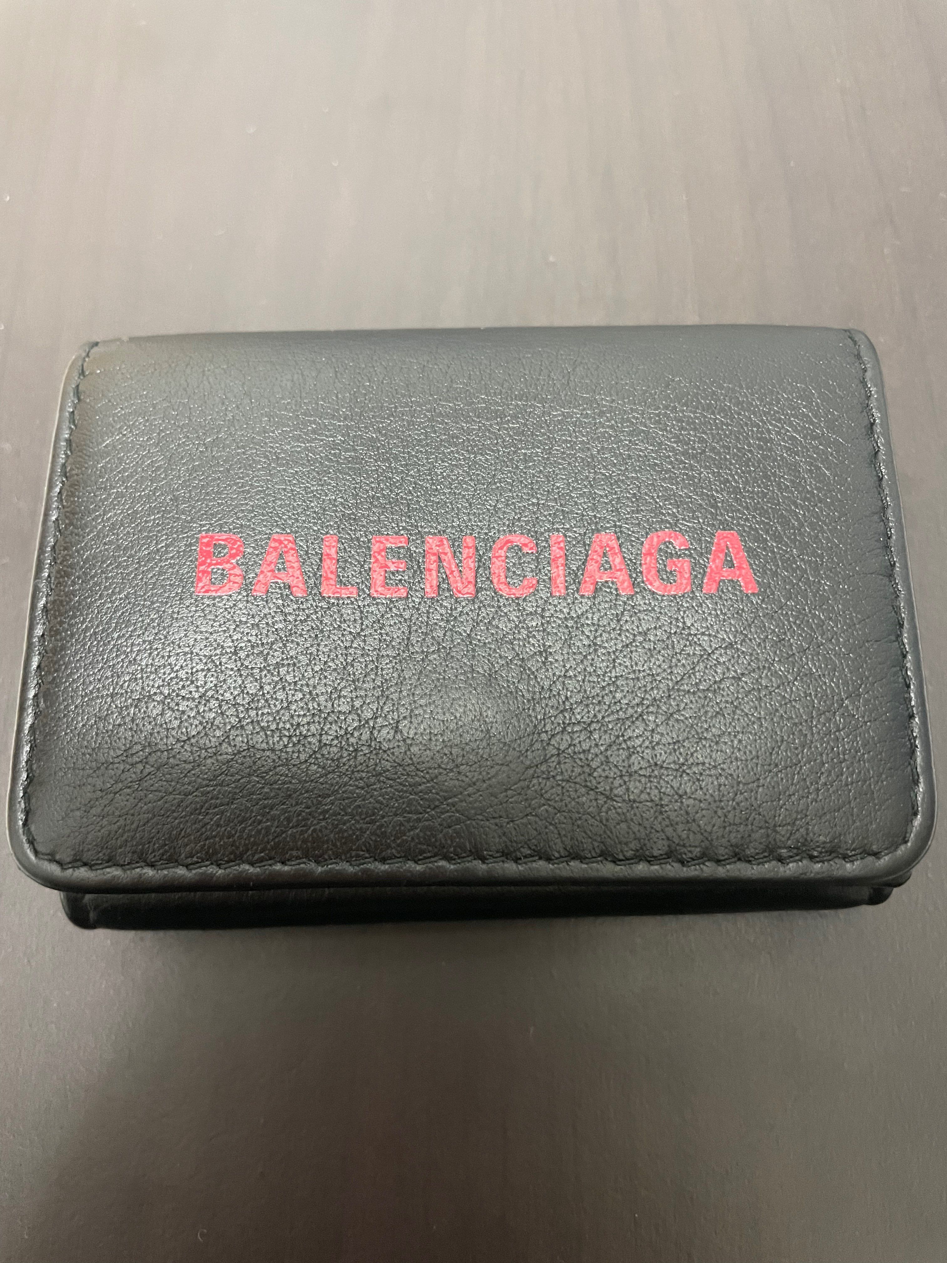 BALENCIAGA Cash Mini Wallet Grained Calfskin "Black/White"