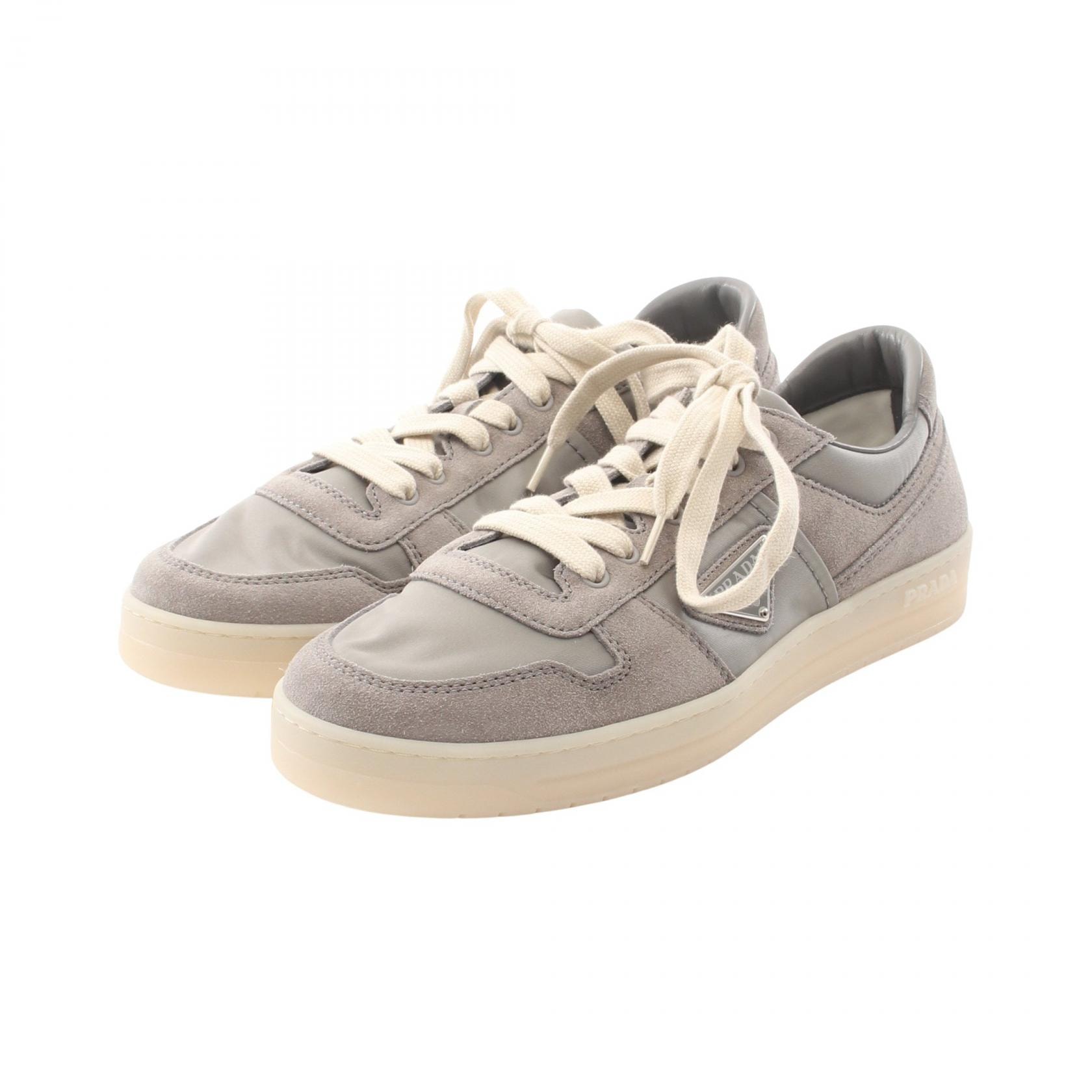 プラダ PRADA ダウンタウン スニーカー 靴 ナイロン スウェード メンズ グレー系 【中古】