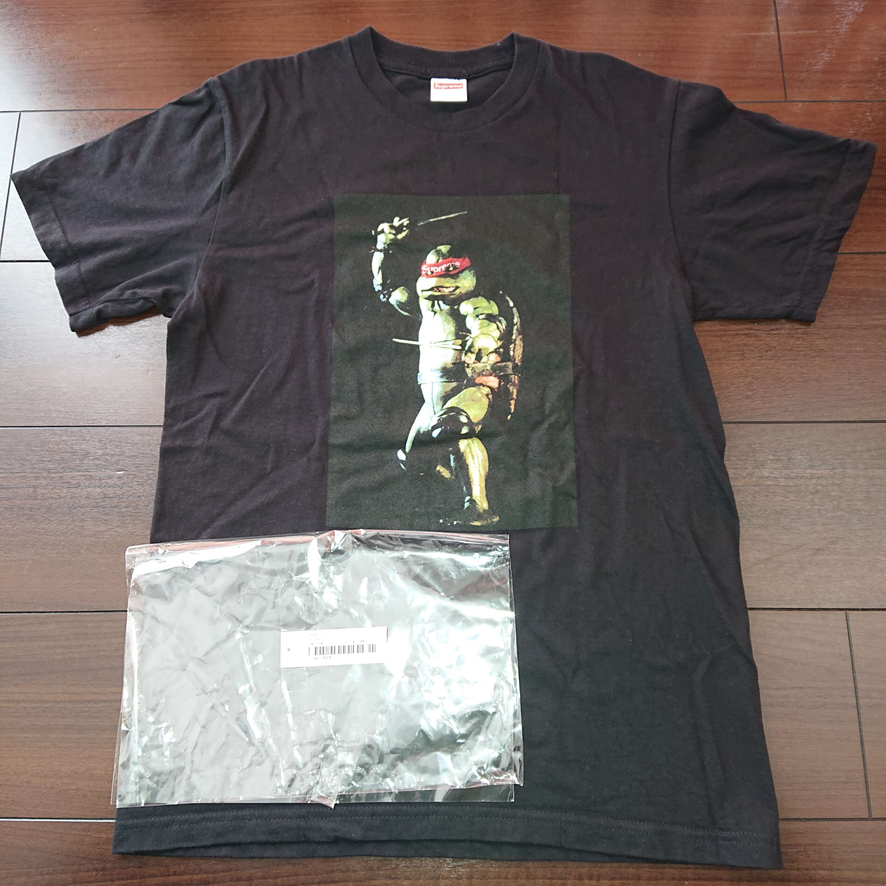 Supreme Raphael Tee "Black"