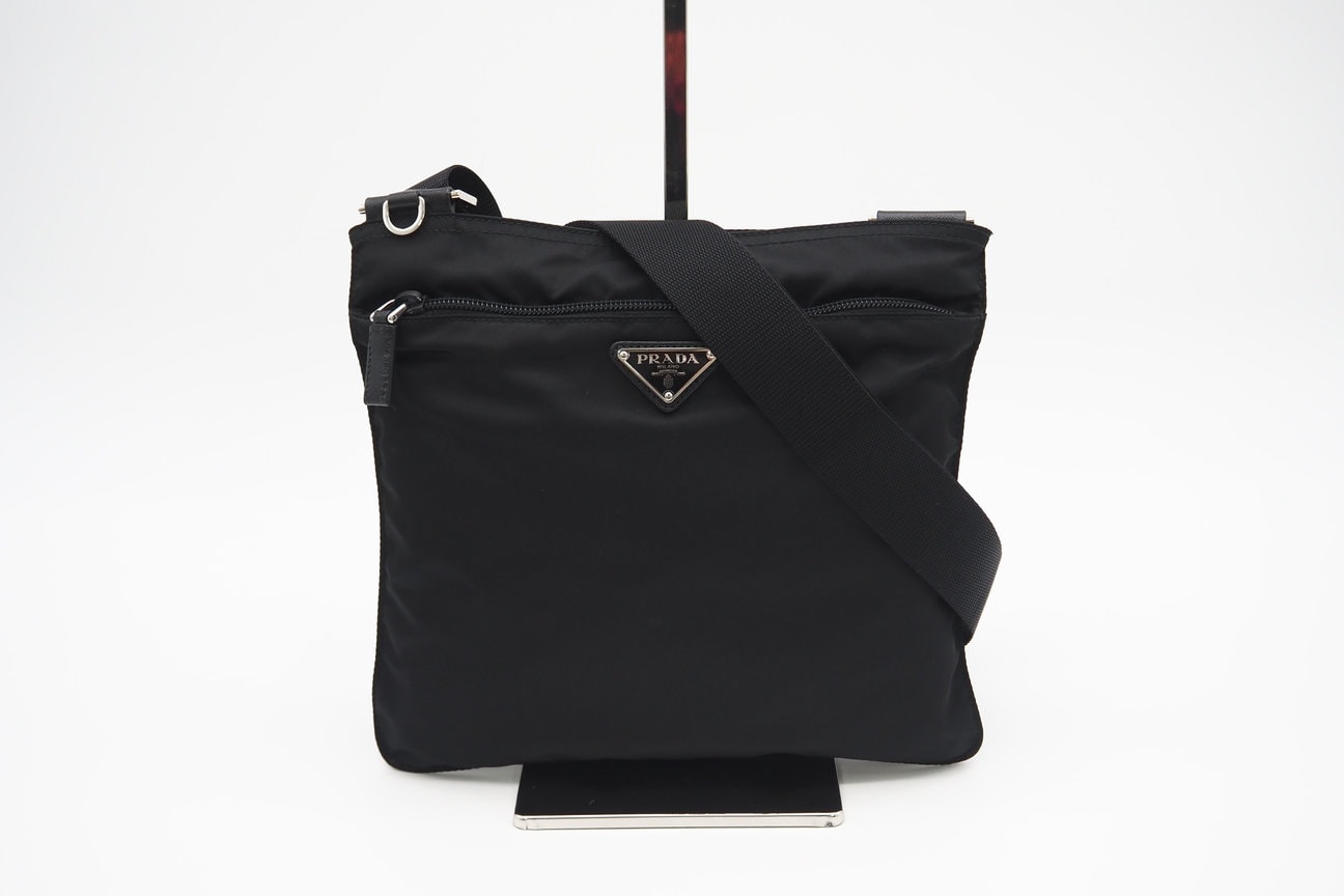 美品 PRADA プラダ VELA SPORT テスート ショルダーバッグ トライアングルロゴ BT0420 ショルダーバッグ ブラック ナイロン サフィアーノ レディース