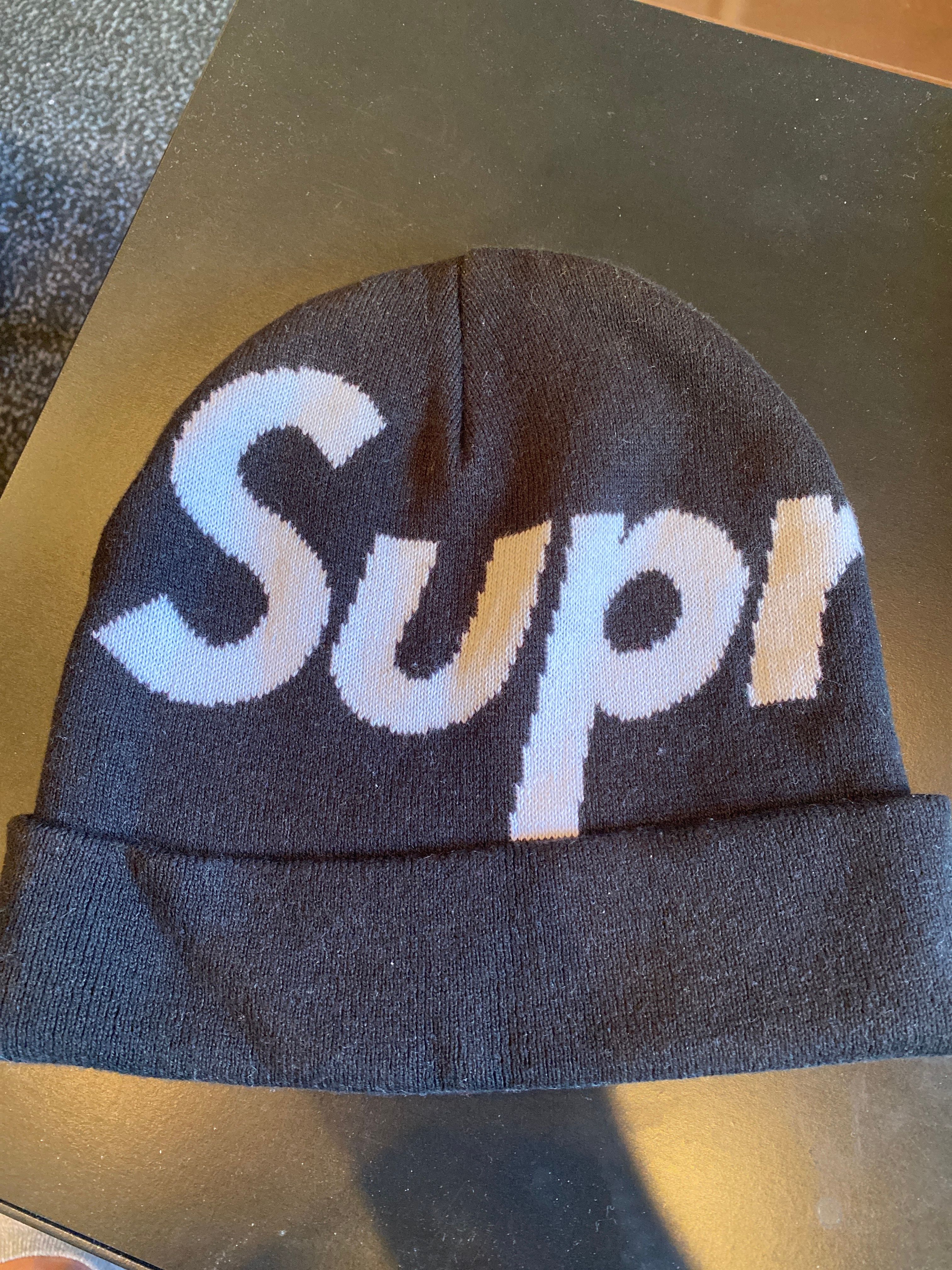 Supreme Big Logo Beanie "Black"