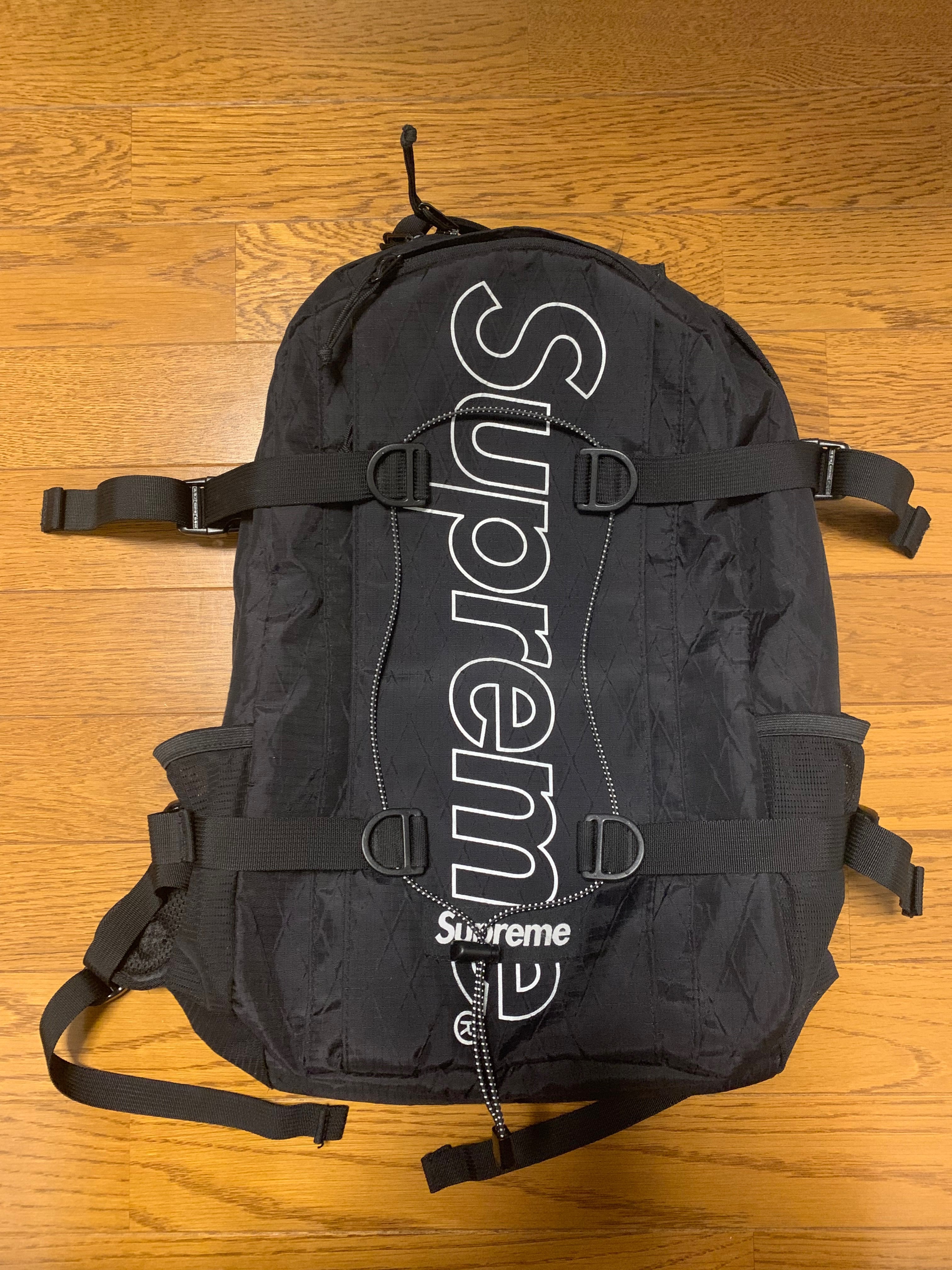 Supreme 18FW Backpack "Black"