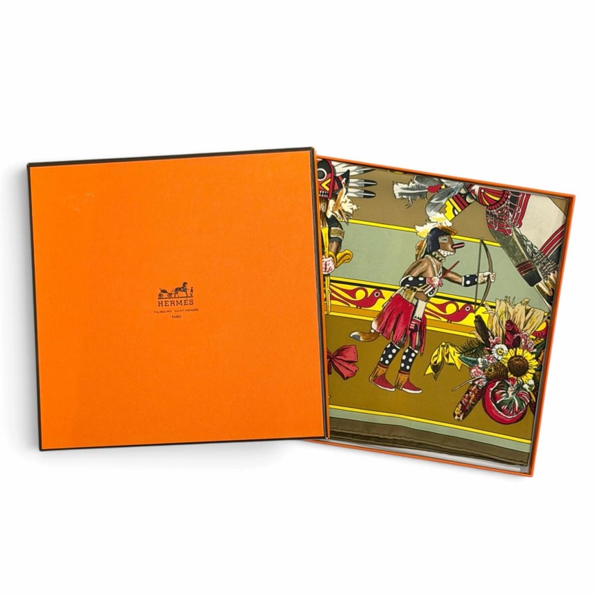 A (未使用に近い)】極美品 エルメス スカーフ Kachinas カチナ 民族 A (未使用に近い)】極美品 エルメス スカーフ Kachinas カチナ 民族