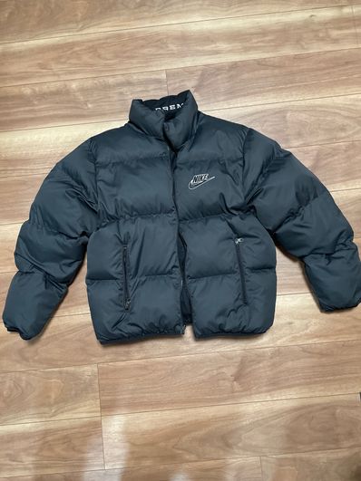 Supreme / Nike® Reversible Puffy Jacket "Black"