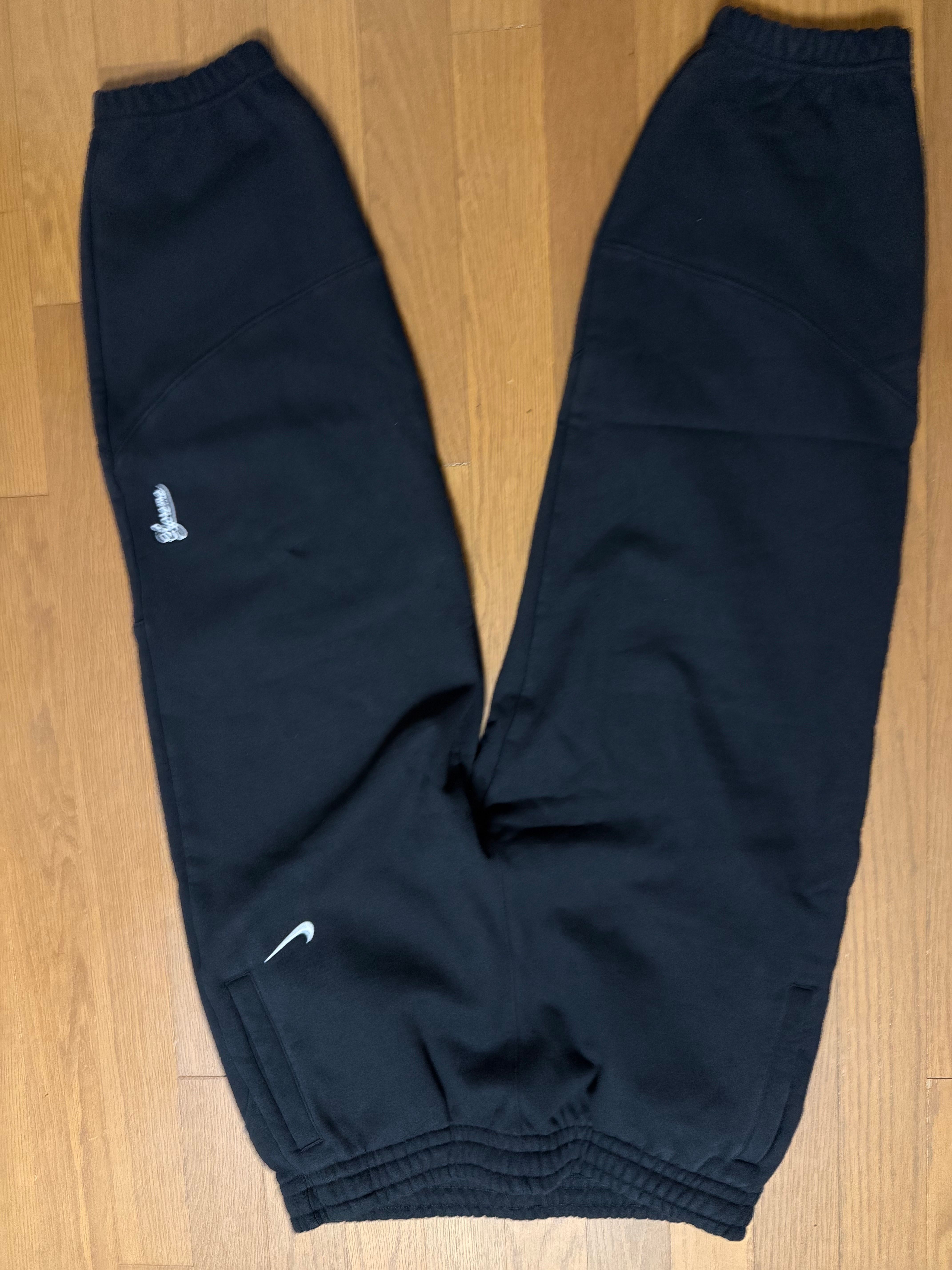 Supreme x Nike Sweatpant "Black"