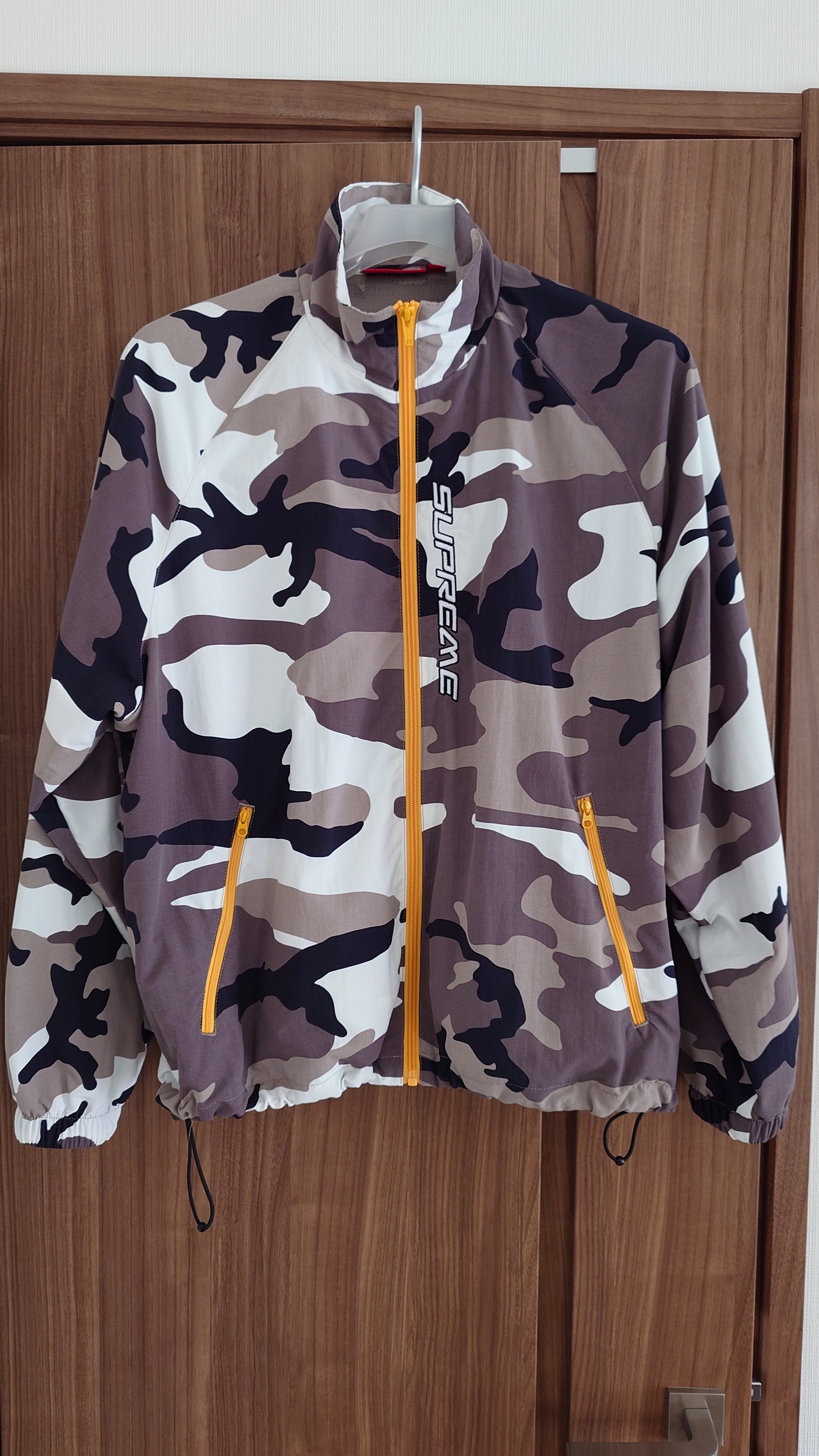 Supreme Contrast Zip Track Jacket "Snow Camo"