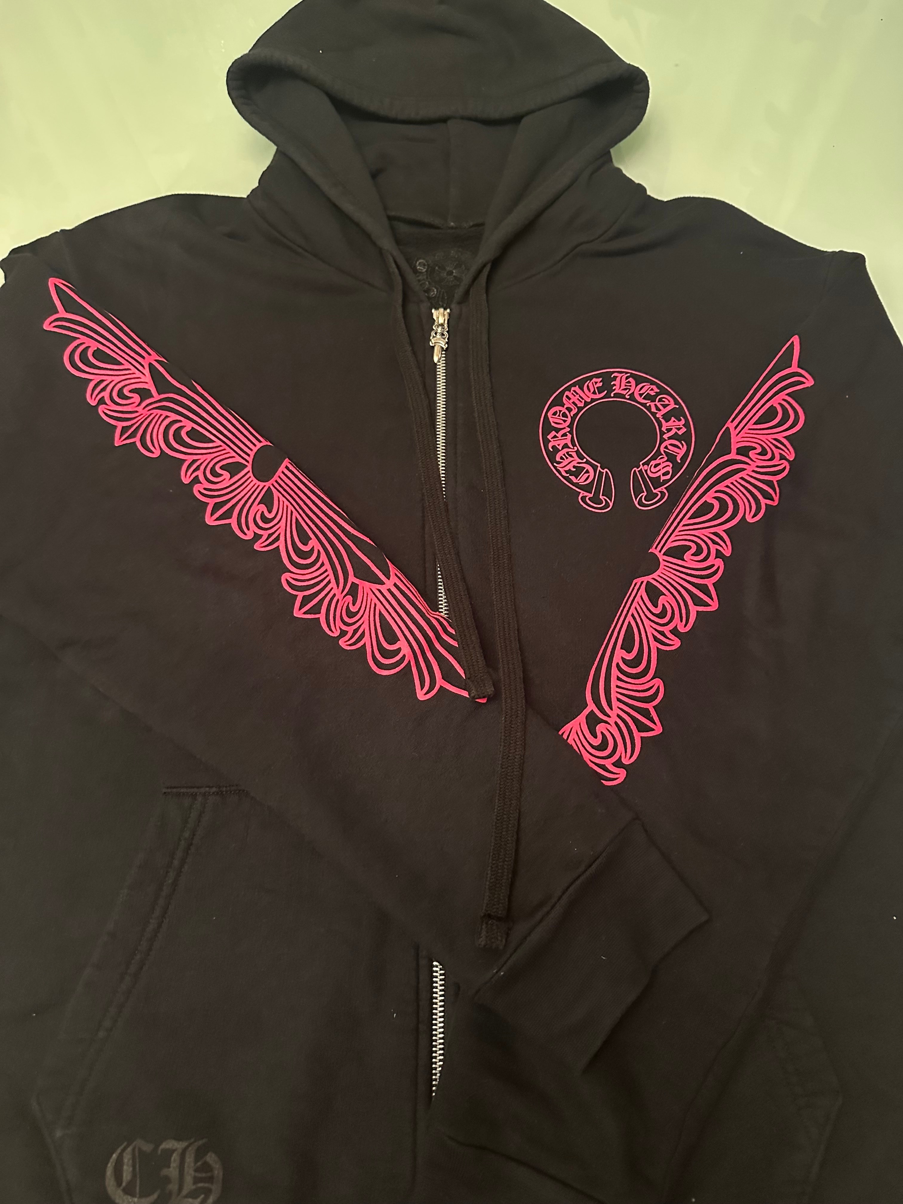 クロムハーツ ジップアップ パーカー フローラルクロス ホースシュー ピンク M クロムハーツ ホースシュー フローラルクロス ジップアップ フーディー