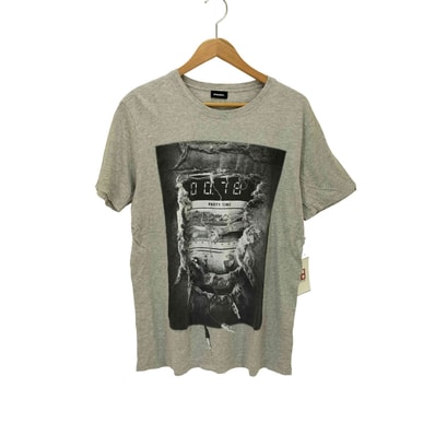 グラフィックプリントTシャツ【1142342461893】