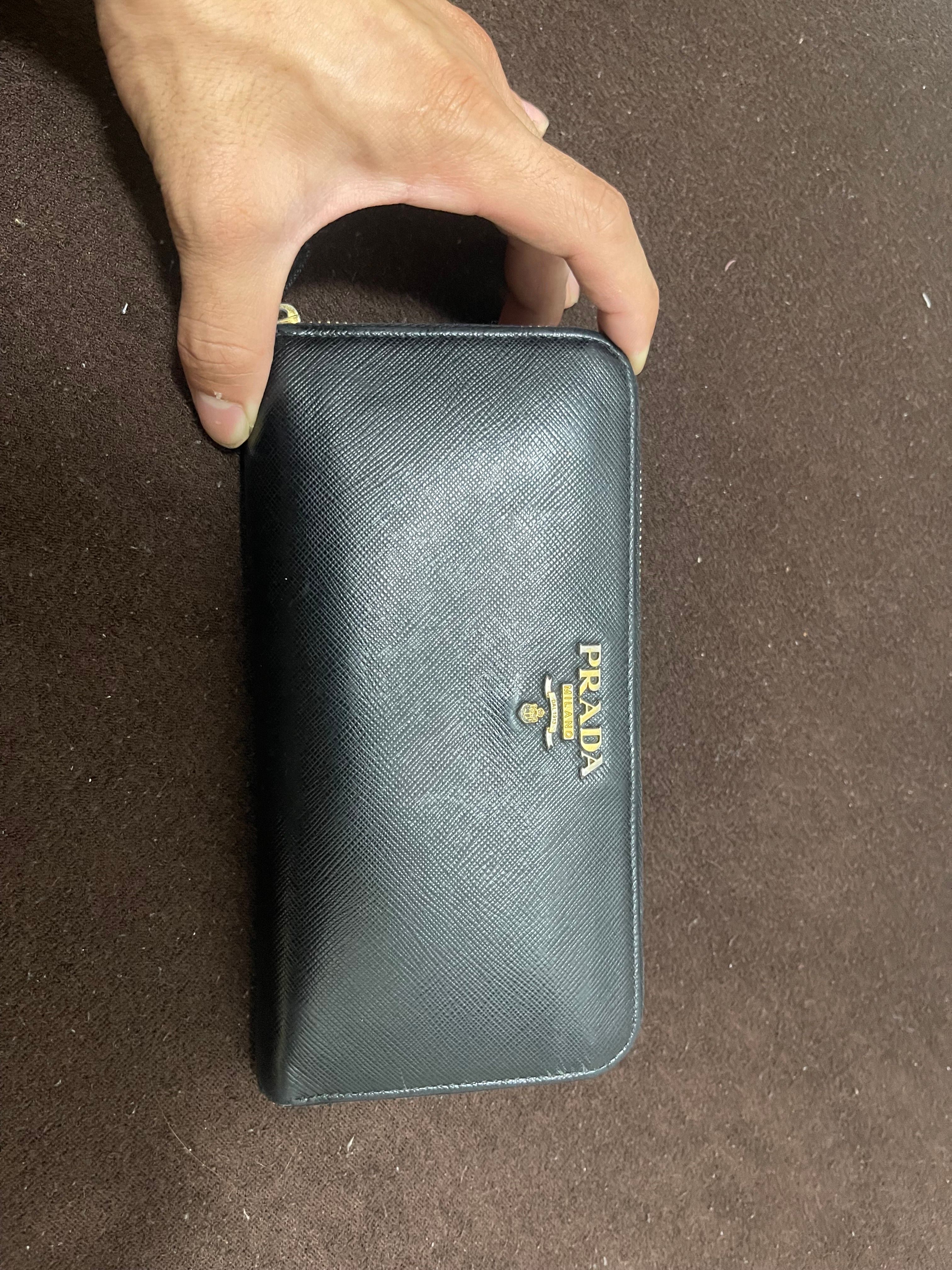 PRADA Large Saffiano Leather Wallet "Black"