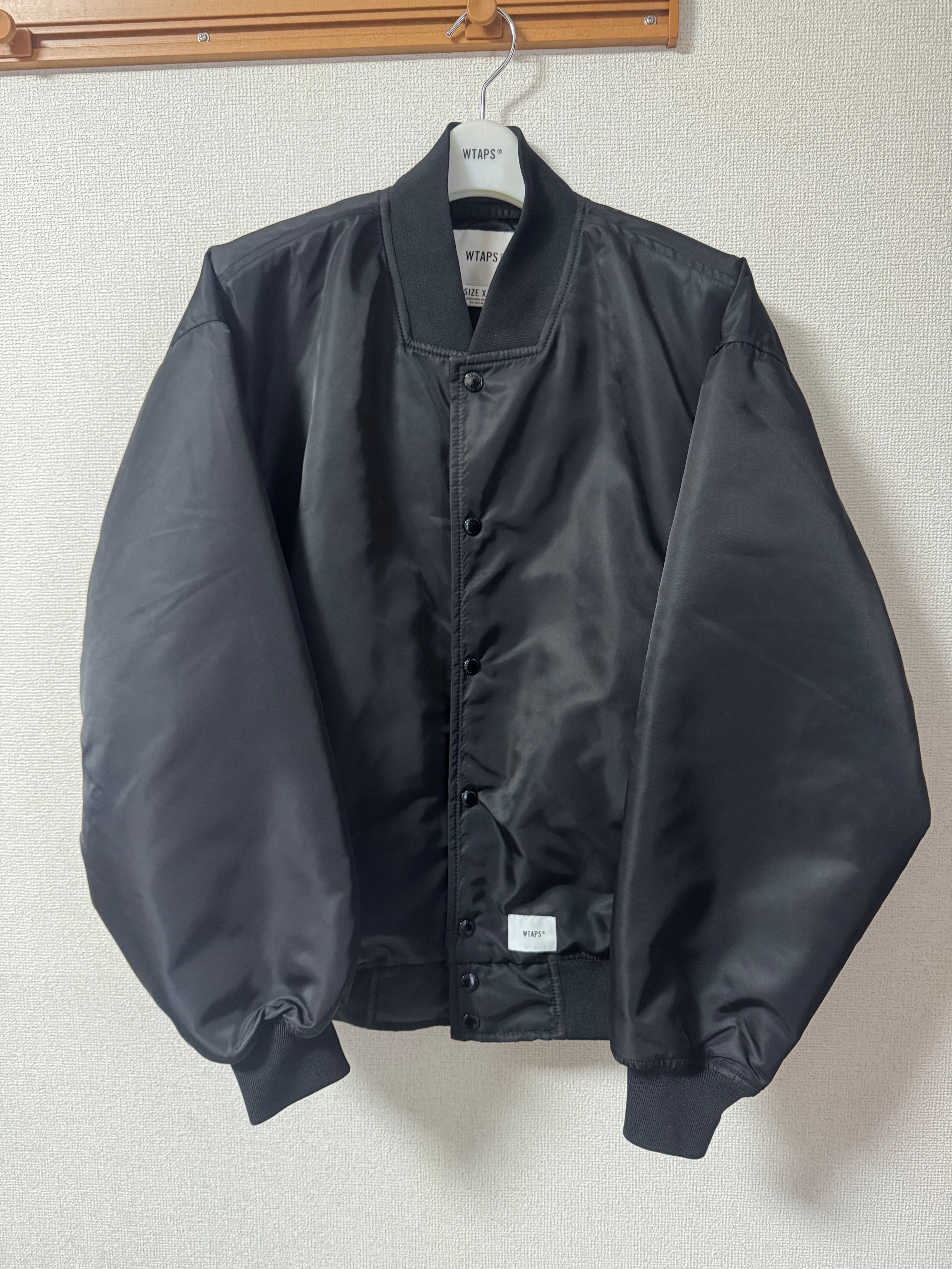 ダブルタップス チーム / ジャケット / ナイロン. ツイル "ブラック"