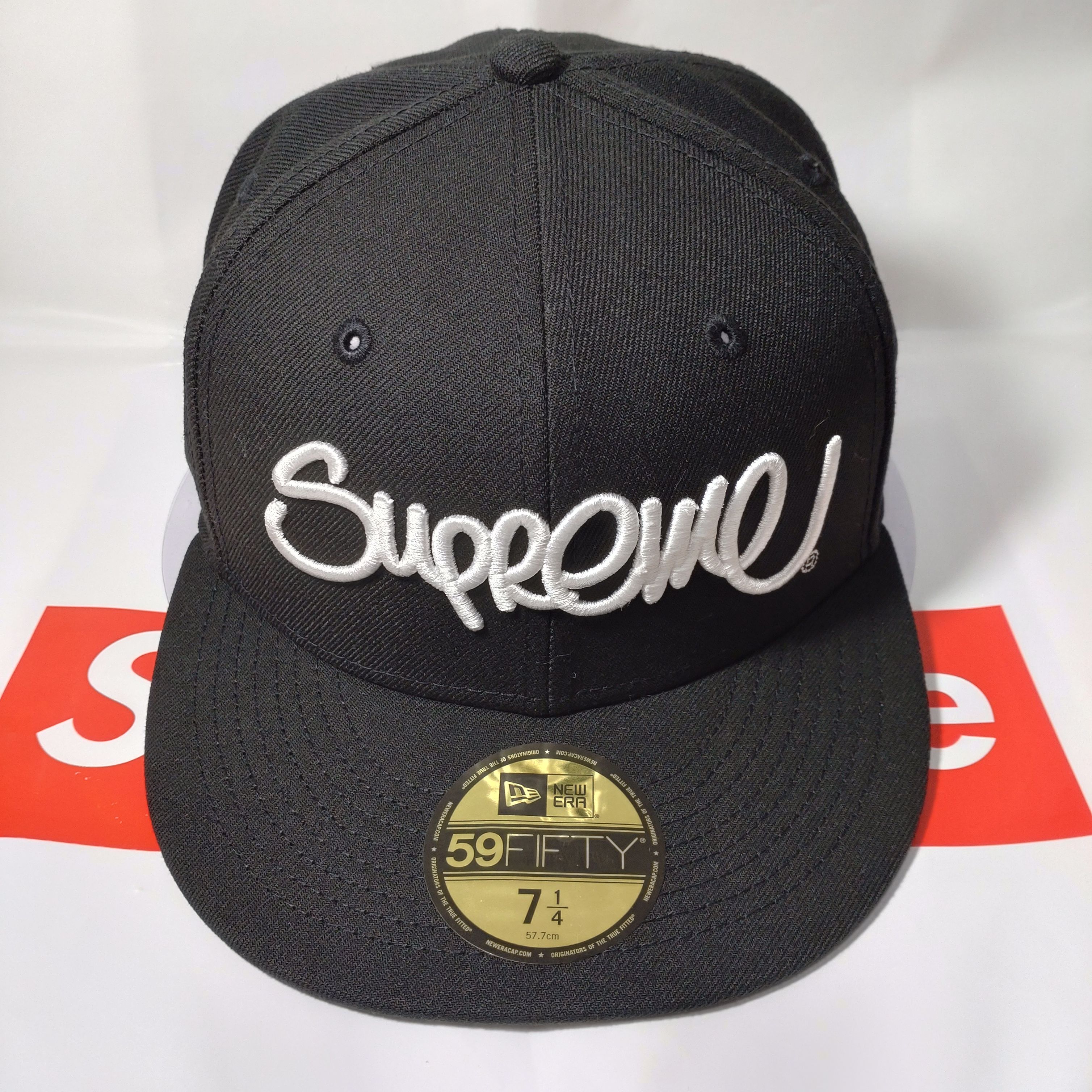 Supreme Handstyle New Era "Black"