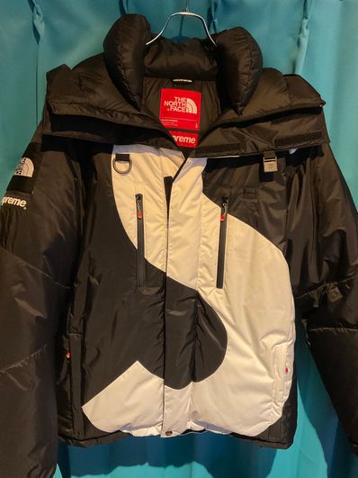 Supreme x The North Face Summit Series S Logo Himalayan Parka "Black"
