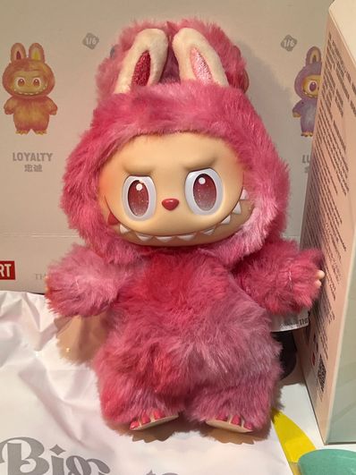 POP MART THE MONSTERS (LABUBU) Big into Energy Series Plush Pendant LOVE