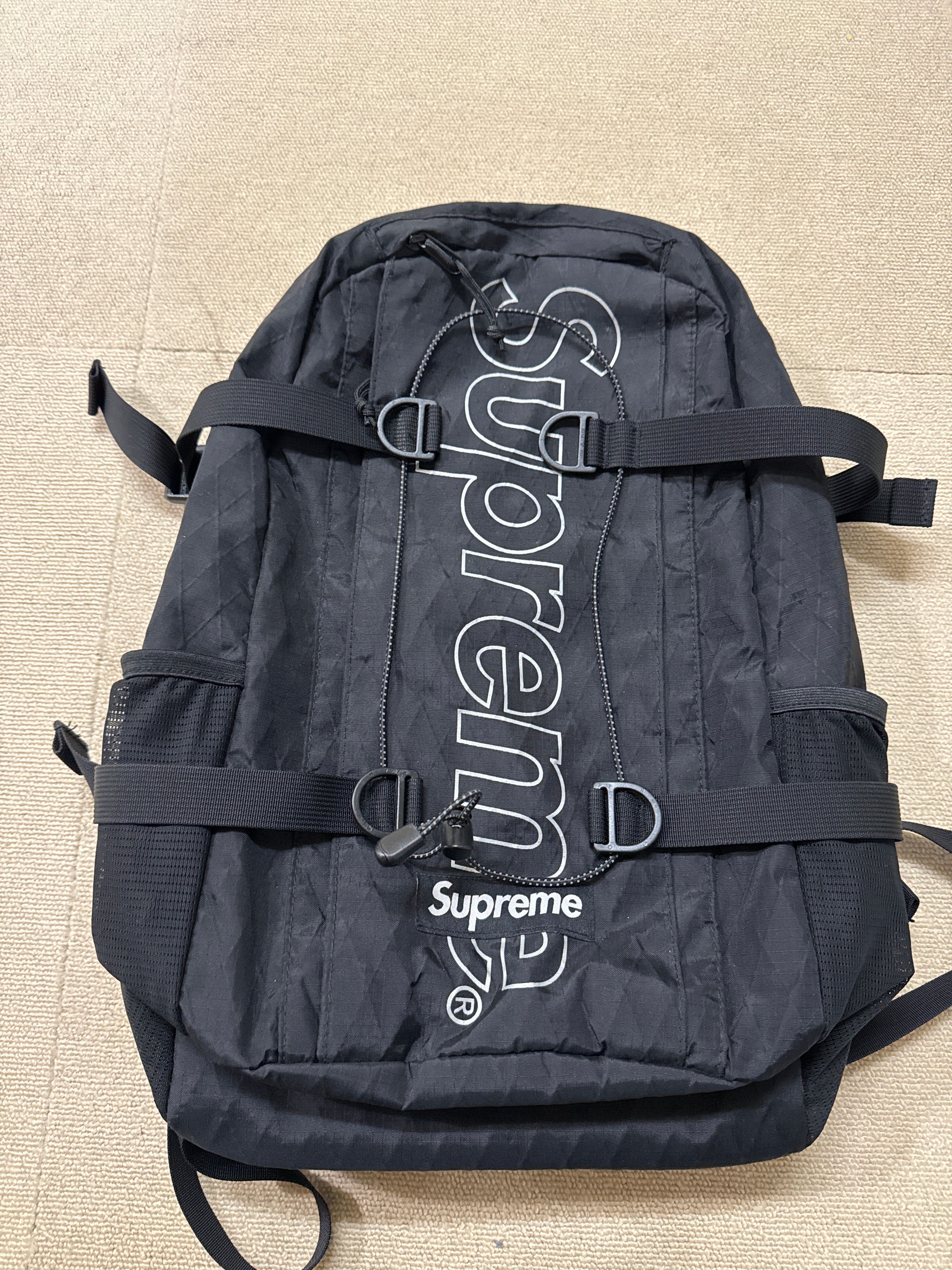 Supreme 18FW Backpack "Black"