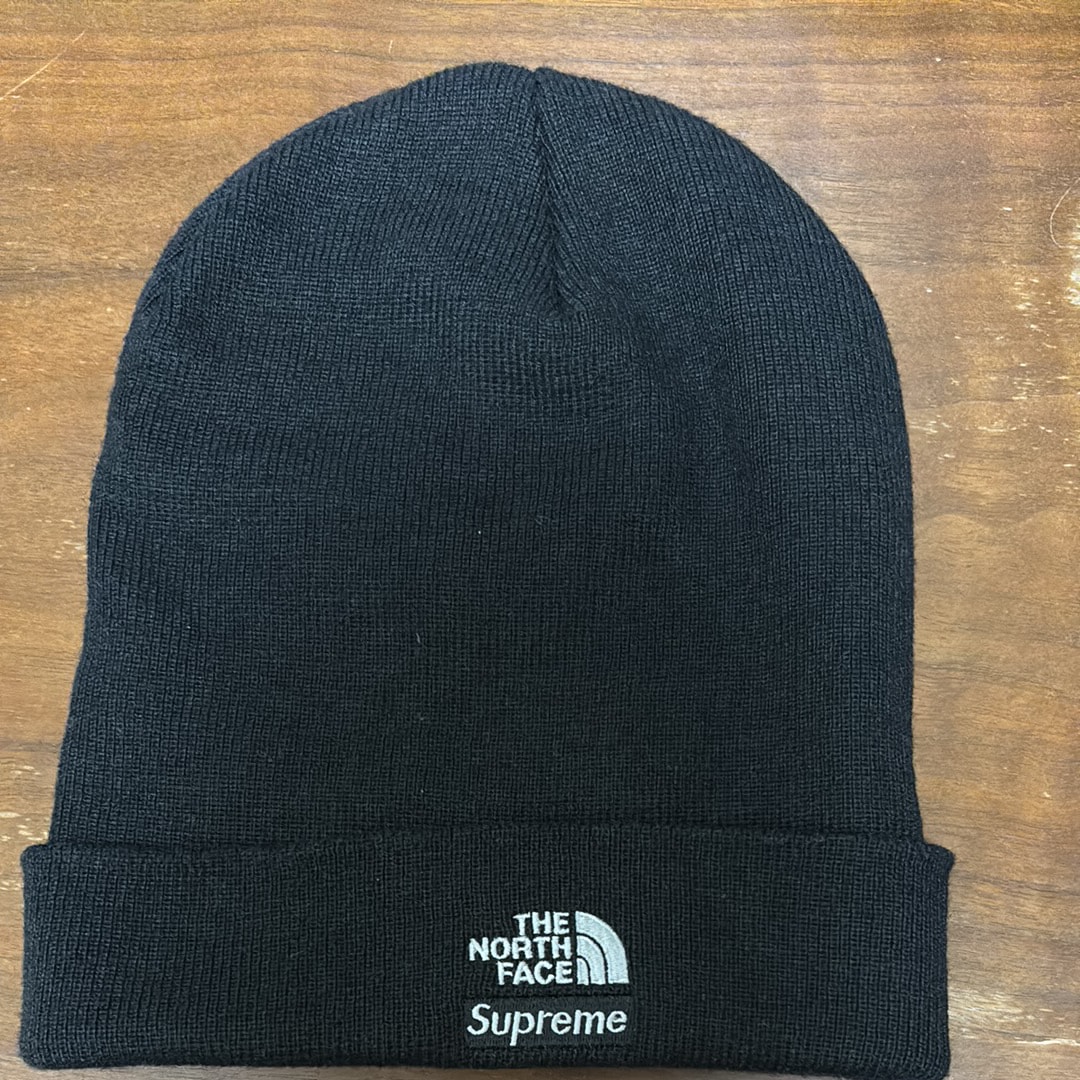 Supreme x The North Face Beanie "Black"