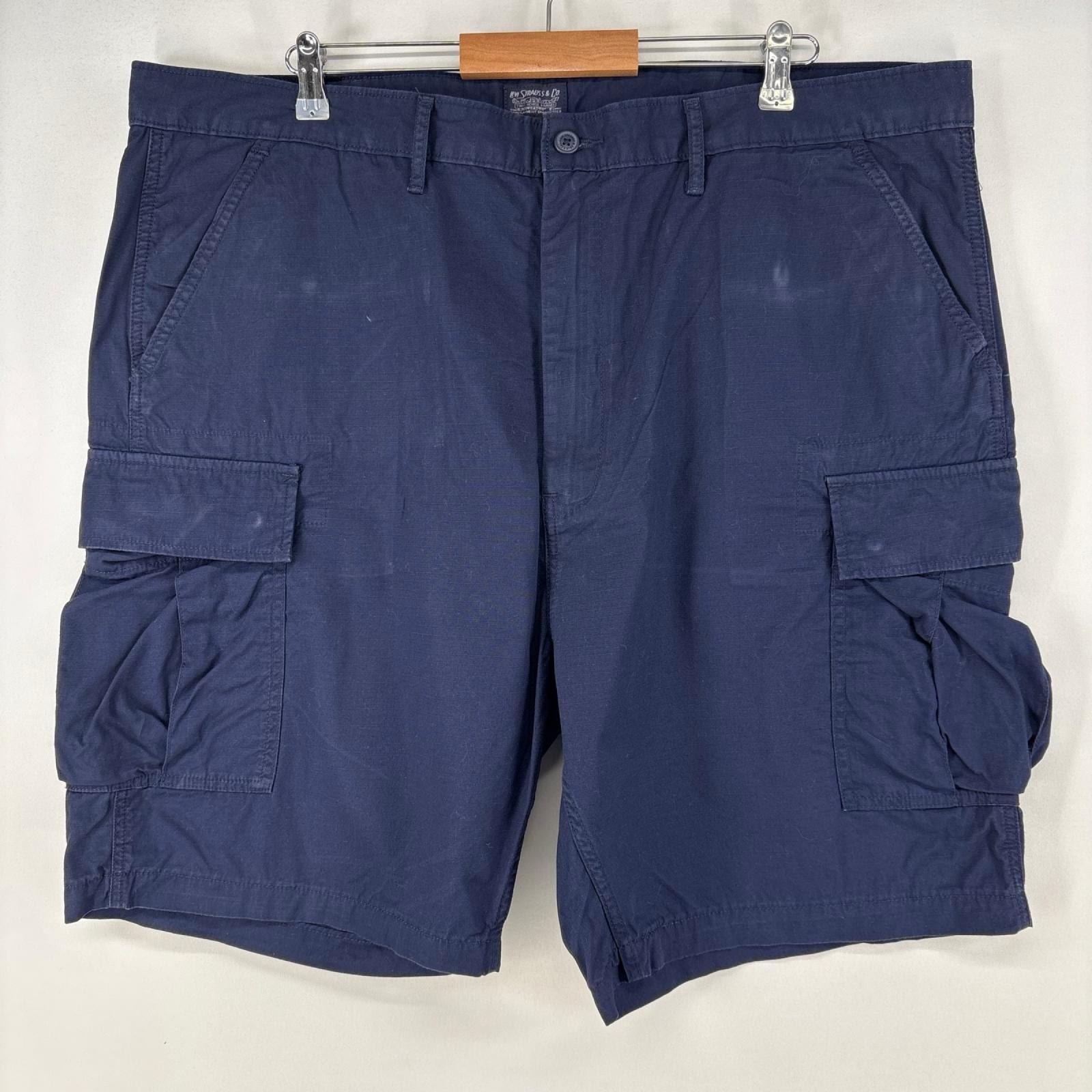 古着 リーバイス Levi's ショートパンツ チノパン 大きいサイズ リップストップ カーゴ ジップ ハーフパンツ w44  ネイビー メンズ