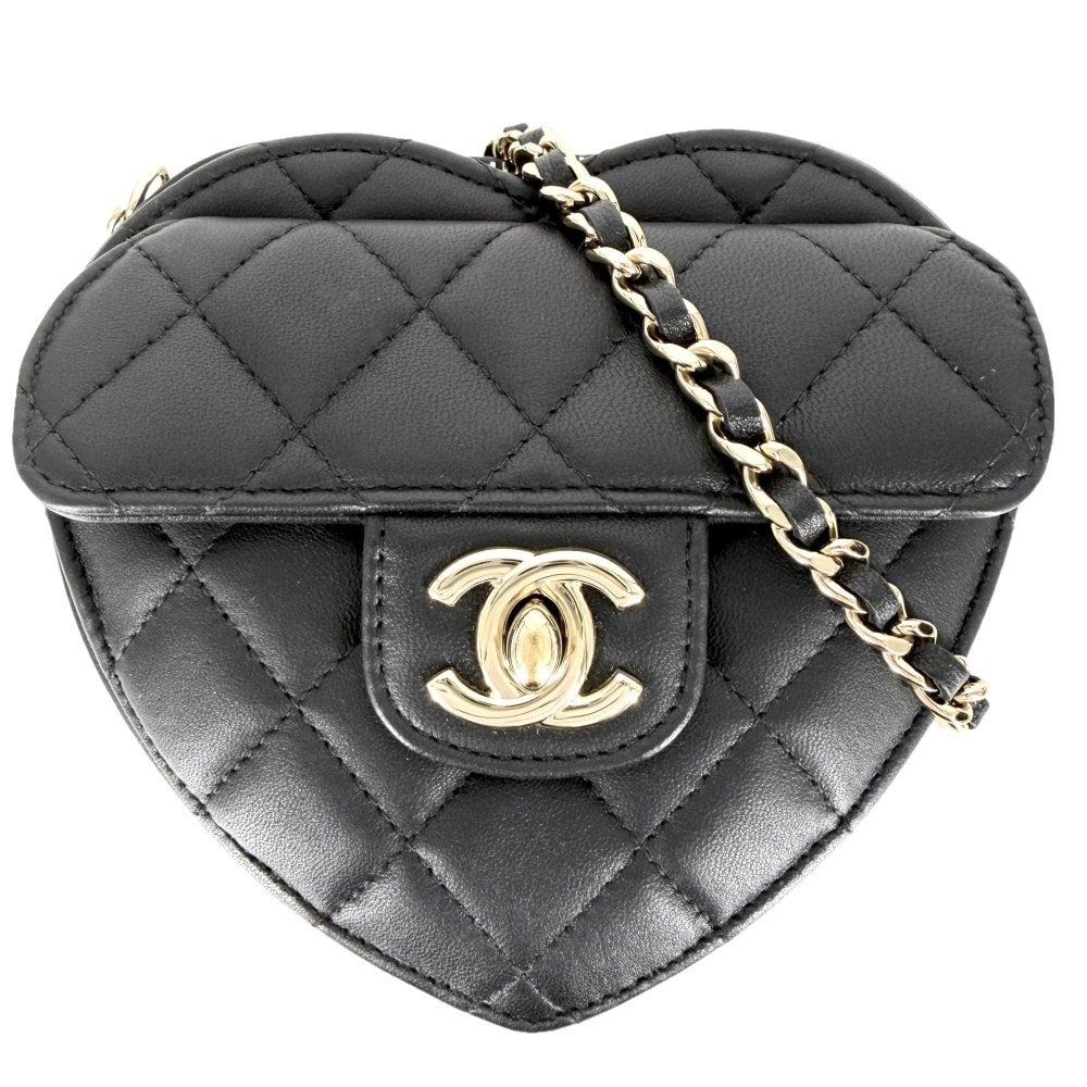 CHANEL シャネル ショルダーバッグ マトラッセ ハート ココマーク 小さめ ラムスキン    ブラック 黒 ゴールド金具 レディース 美品【中古品】