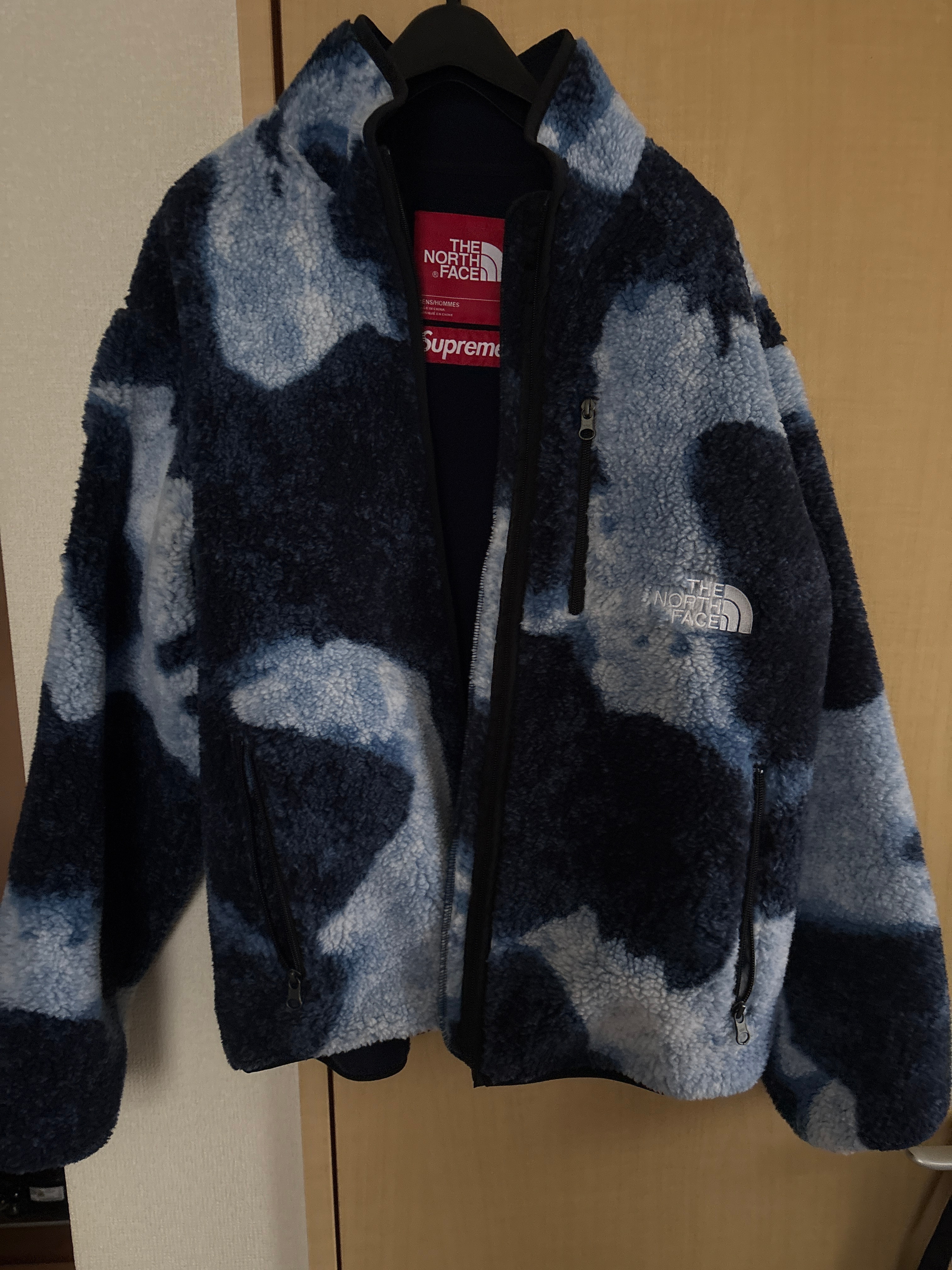 Supreme x The North Face Bleached Denim Print Fleece Jacket "Indigo"