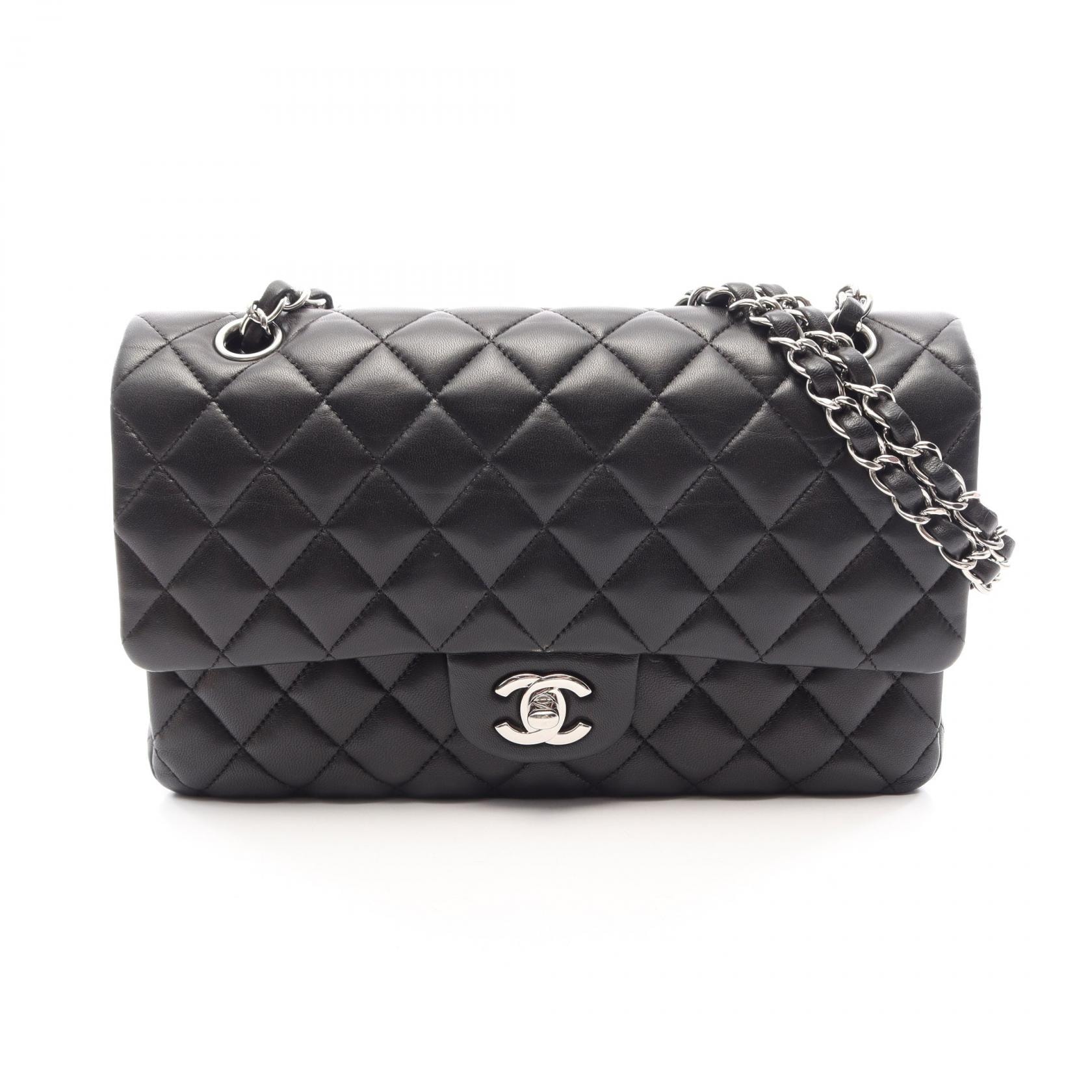 シャネル CHANEL マトラッセ Wフラップ ショルダーバッグ バッグ ラムスキン(羊革) レディース ブラック系 【中古】