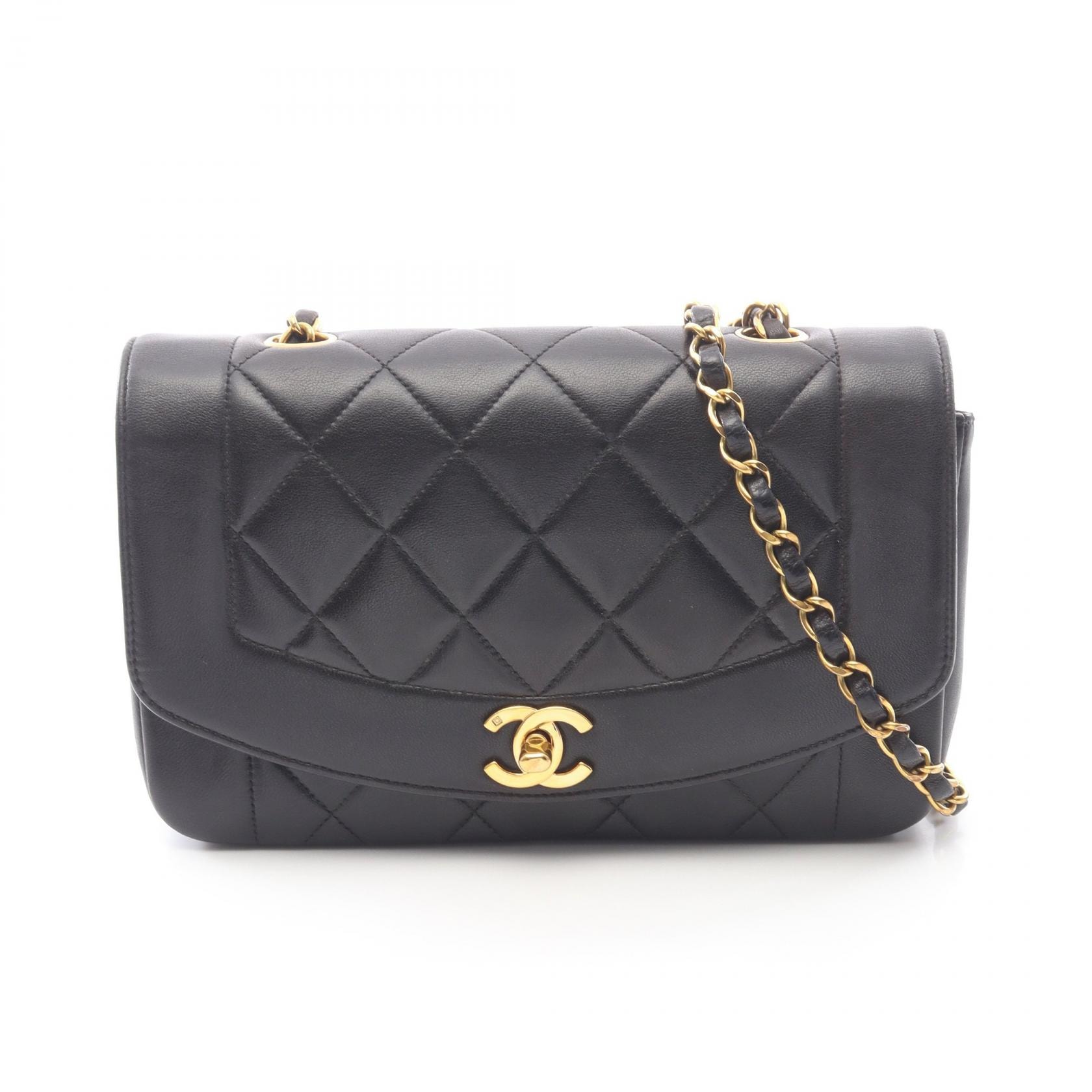 シャネル CHANEL マトラッセ ダイアナフラップ ショルダーバッグ バッグ ラムスキン(羊革) レディース ブラック系 A01164 【中古】