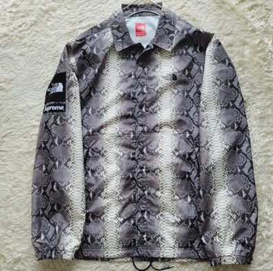 Supreme x The North Face Taped Seam Coaches Jacket "Black"