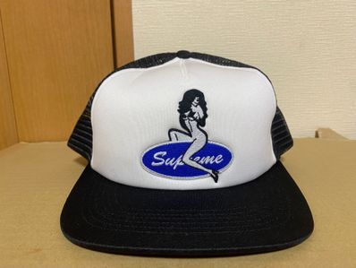 Supreme Pin Up Mesh Back 5-Panel "Black"