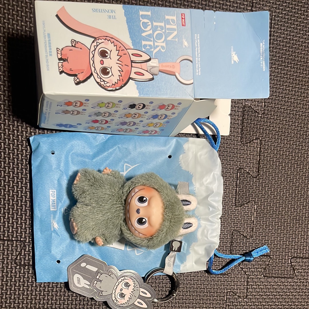 POP MART THE MONSTERS (LABUBU) Pin for Love Series-Vinyl Plush Pendant (N-Z) ! (Secret)