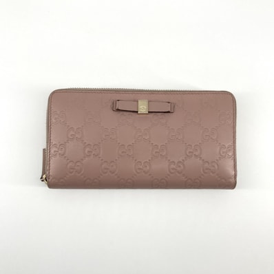 GUCCI(グッチ) グッチシマ リボンモチーフ レザー ラウンドファスナー 388680 長財布 ピンクベージュ