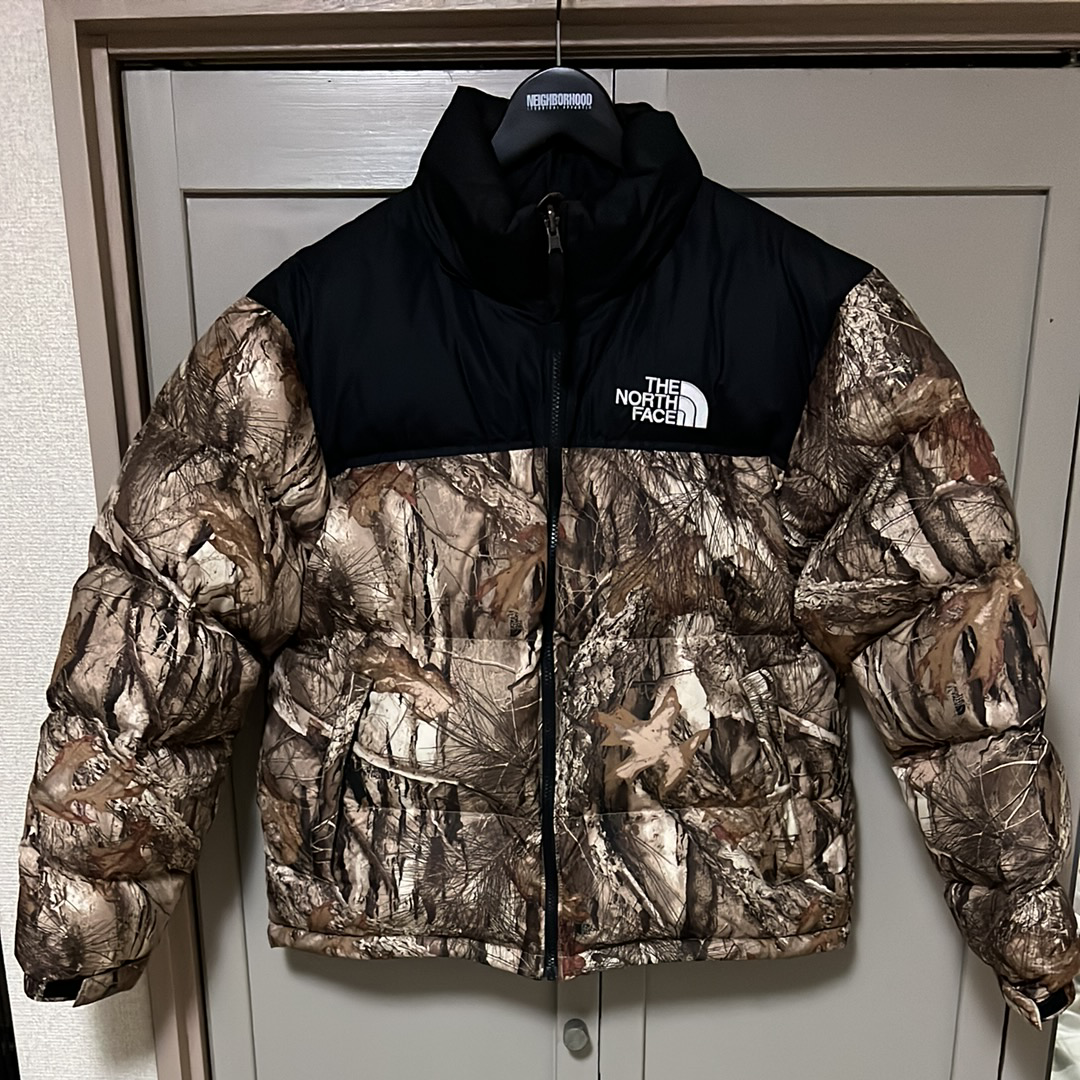 The North Face 1996 RETRO NUPTSE PACKABLE JACKET 海外版 "Leaves"