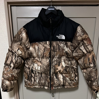 The North Face 1996 RETRO NUPTSE PACKABLE JACKET 海外版 "Leaves"