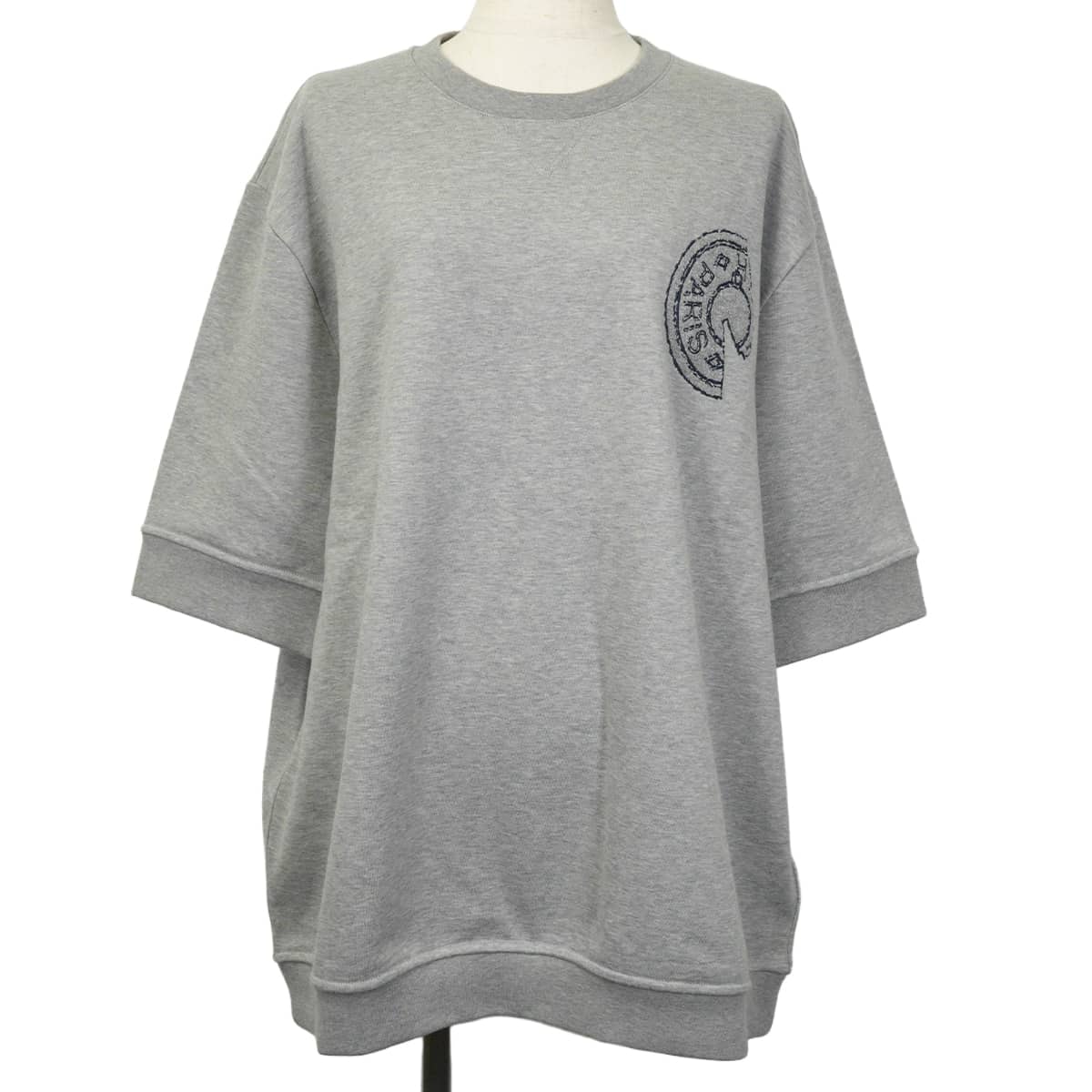 2025年春夏 HERMES エルメス 半袖Tシャツ メンズ トレーナー クルードセル 刺しゅうパッチ付き グリス コットン100%/ポリウレタン #XXL H557830HA 新品未使用