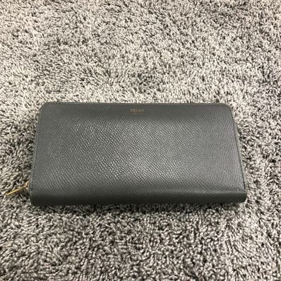 セリーヌ ラウンド長財布